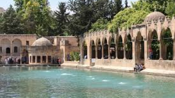 Şanlıurfa Medyum Hizmetleri | Gerçek ve Güvenilir Medyum İnal Hoca